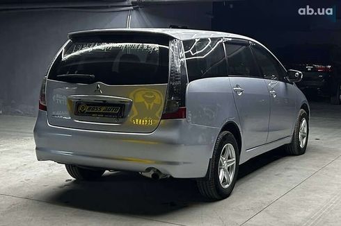 Mitsubishi Grandis 2008 - фото 6