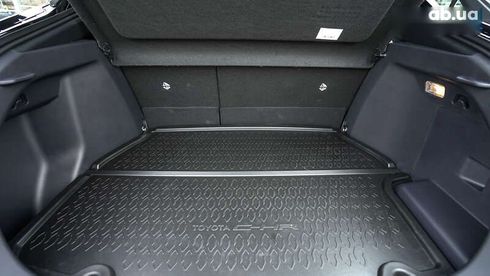Toyota C-HR 2023 - фото 12