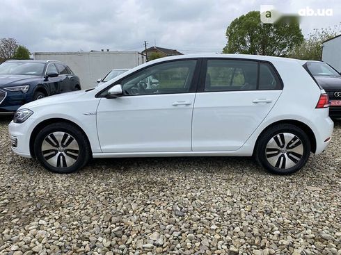 Volkswagen e-Golf 2020 - фото 6