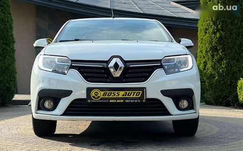 Renault Logan 2017 - фото 2