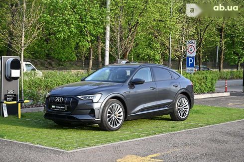 Audi E-Tron 2020 - фото 3