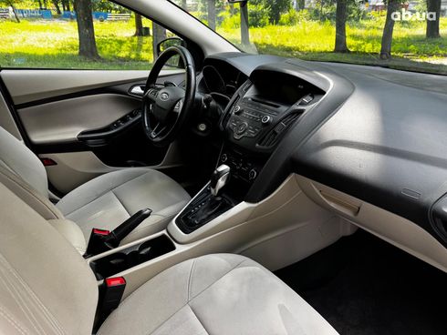 Ford Focus 2016 белый - фото 28