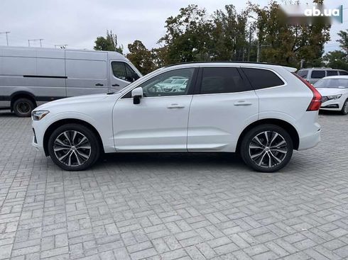 Volvo XC60 2022 - фото 6