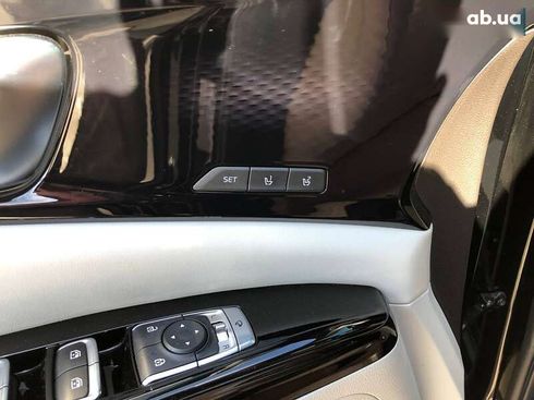 Kia Carnival 2021 - фото 20
