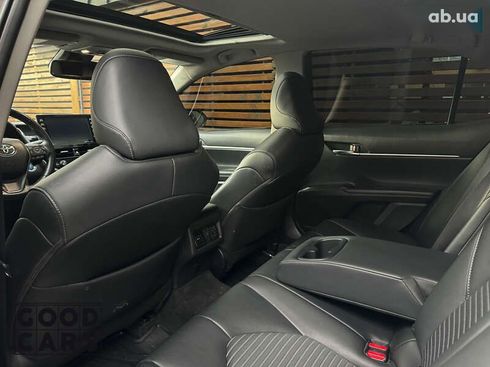Toyota Camry 2023 - фото 14