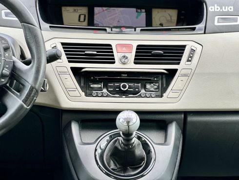 Citroёn C4 Picasso 2011 черный - фото 15