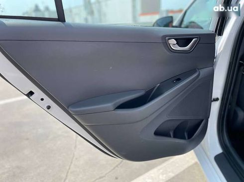 Hyundai Ioniq 2018 - фото 11