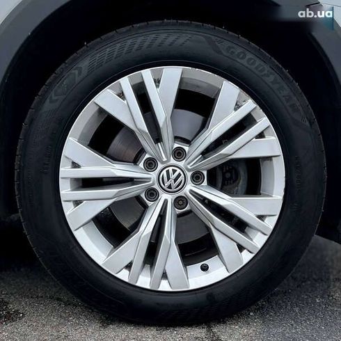 Volkswagen passat alltrack 2017 - фото 14