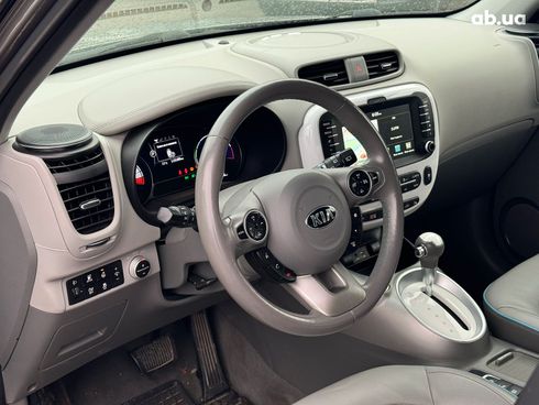 Kia Soul 2017 серый - фото 15