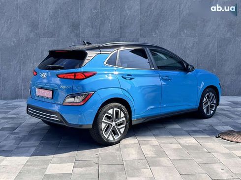 Hyundai Kona Electric 2021 - фото 12