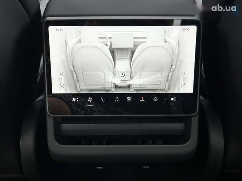Tesla Model Y 2025 - фото 17