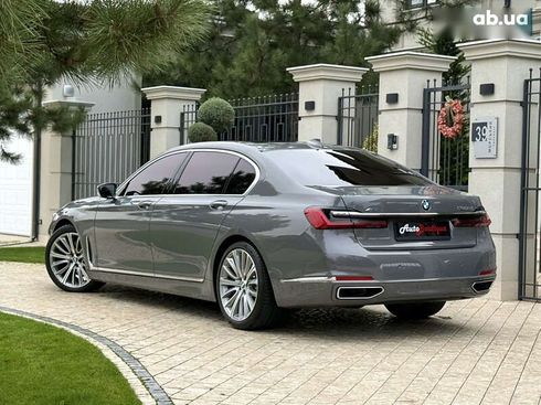 BMW 7 серия 2022 - фото 11