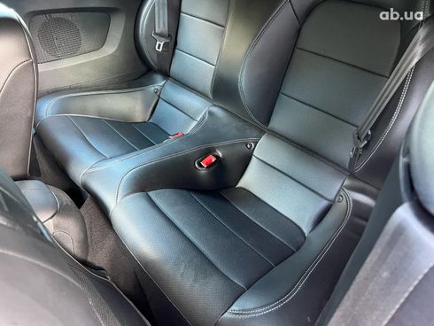 Ford Mustang 2019 красный - фото 51