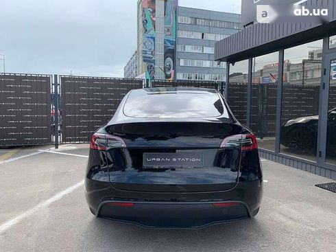 Tesla Model Y 2022 - фото 10