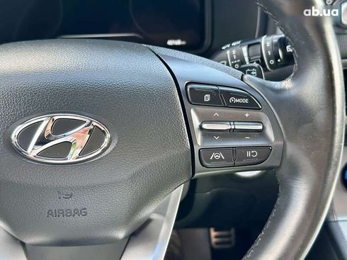 Hyundai Kona Electric 2022 - фото 18