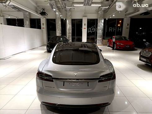 Tesla Model S 2018 - фото 7