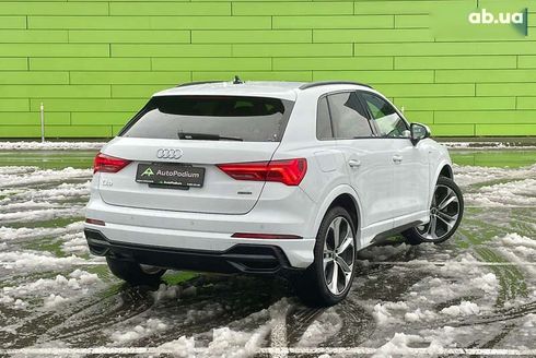 Audi Q3 2020 - фото 16