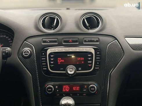Ford Mondeo 2011 - фото 17