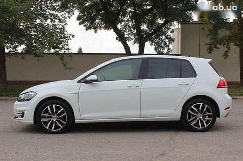 Volkswagen e-Golf 2019 - фото 21
