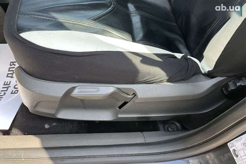 Ford Focus 2006 - фото 13