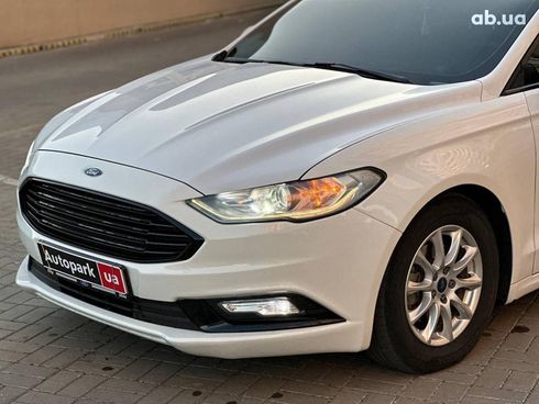 Ford Fusion 2016 белый - фото 7