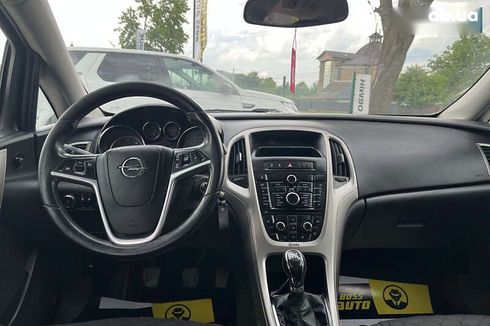Opel Astra 2012 - фото 17