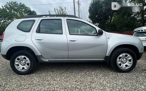 Renault Duster 2013 - фото 8