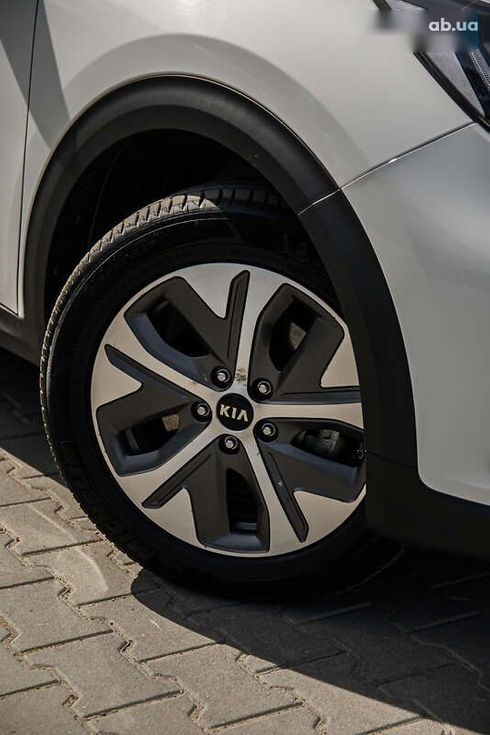 Kia Niro 2021 - фото 6