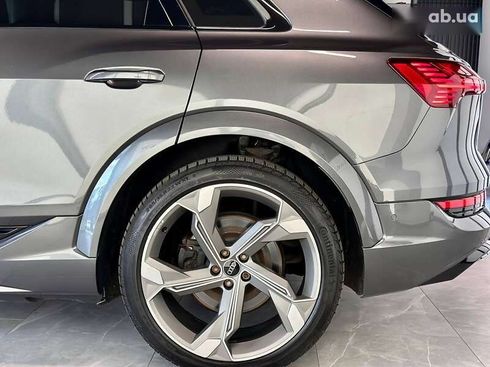 Audi e-tron S 2021 - фото 7