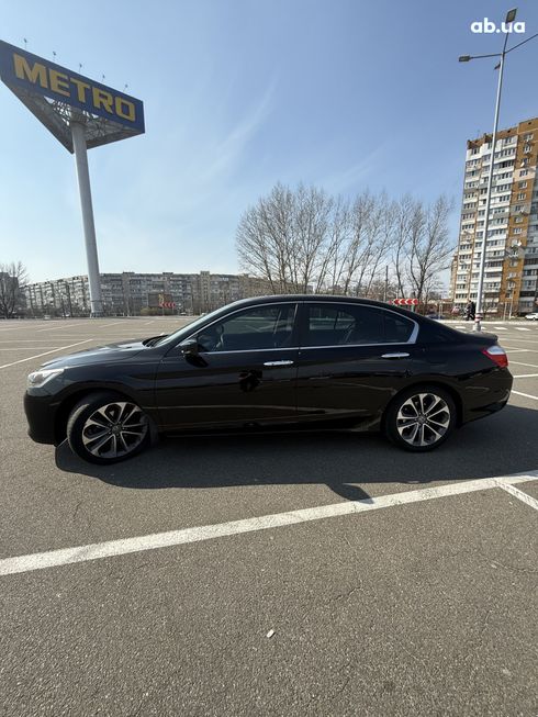 Honda Accord 2014 черный - фото 8