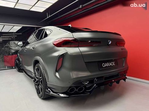BMW X6 M 2022 - фото 19