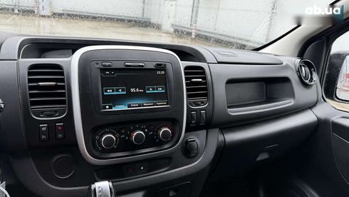 Renault Trafic 2020 - фото 29