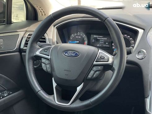 Ford Mondeo 2020 - фото 27