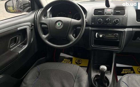 Skoda Fabia 2008 - фото 16