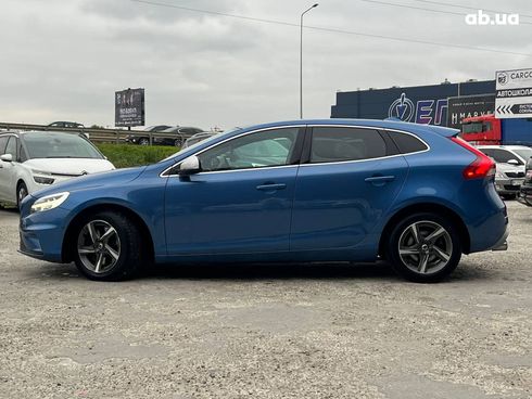 Volvo V40 2017 синий - фото 4