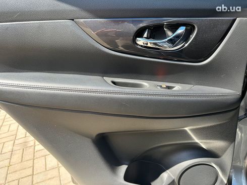 Nissan Rogue 2017 серый - фото 13