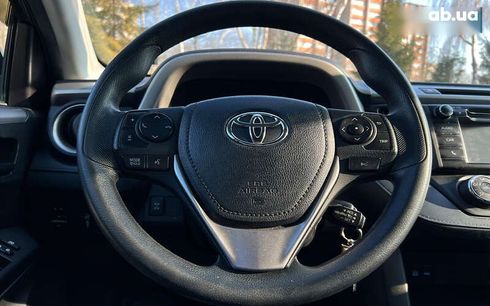 Toyota RAV4 2017 - фото 18