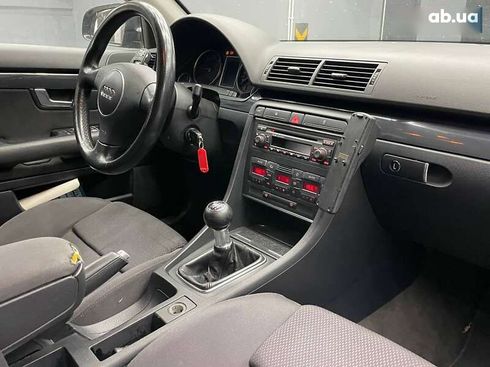Audi A4 2004 - фото 10