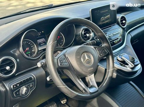 Mercedes-Benz V-Класс 2017 - фото 10