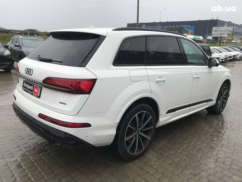 Audi Q7 2022 белый - фото 16