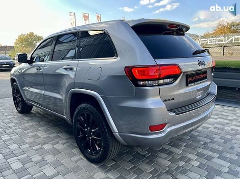 Jeep Grand Cherokee 2017 - фото 7