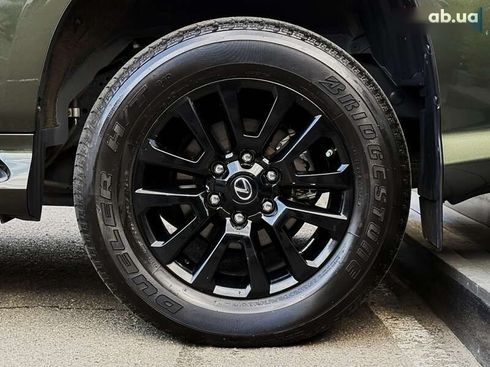 Lexus GX 2021 - фото 16