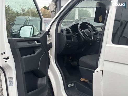 Volkswagen Caravelle 2019 - фото 10