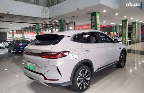 BYD Song Plus 2025 - фото 4