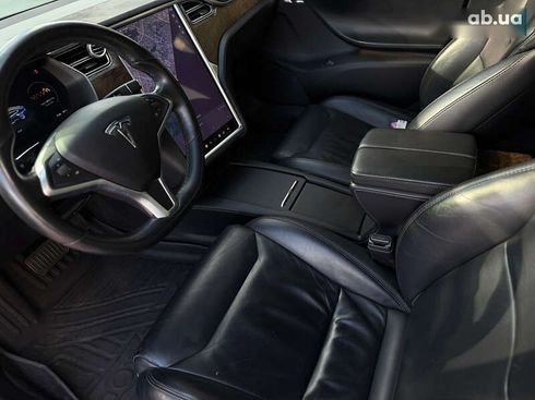 Tesla Model S 2017 - фото 9