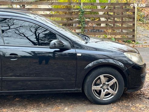 Opel Astra 2006 черный - фото 14