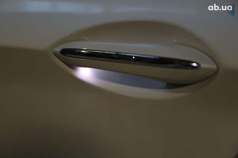 BMW 5 серия 2015 - фото 15