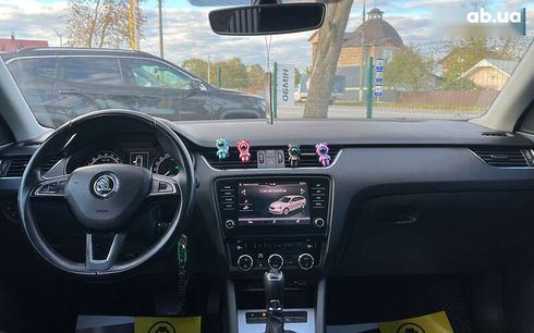 Skoda Octavia 2018 - фото 10