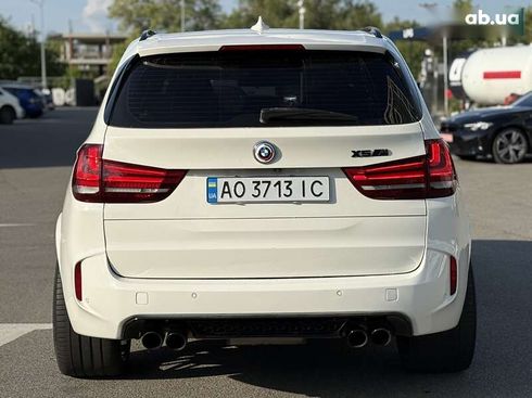 BMW X5 M 2017 - фото 11
