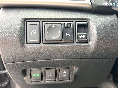 Nissan Sentra 2018 - фото 18